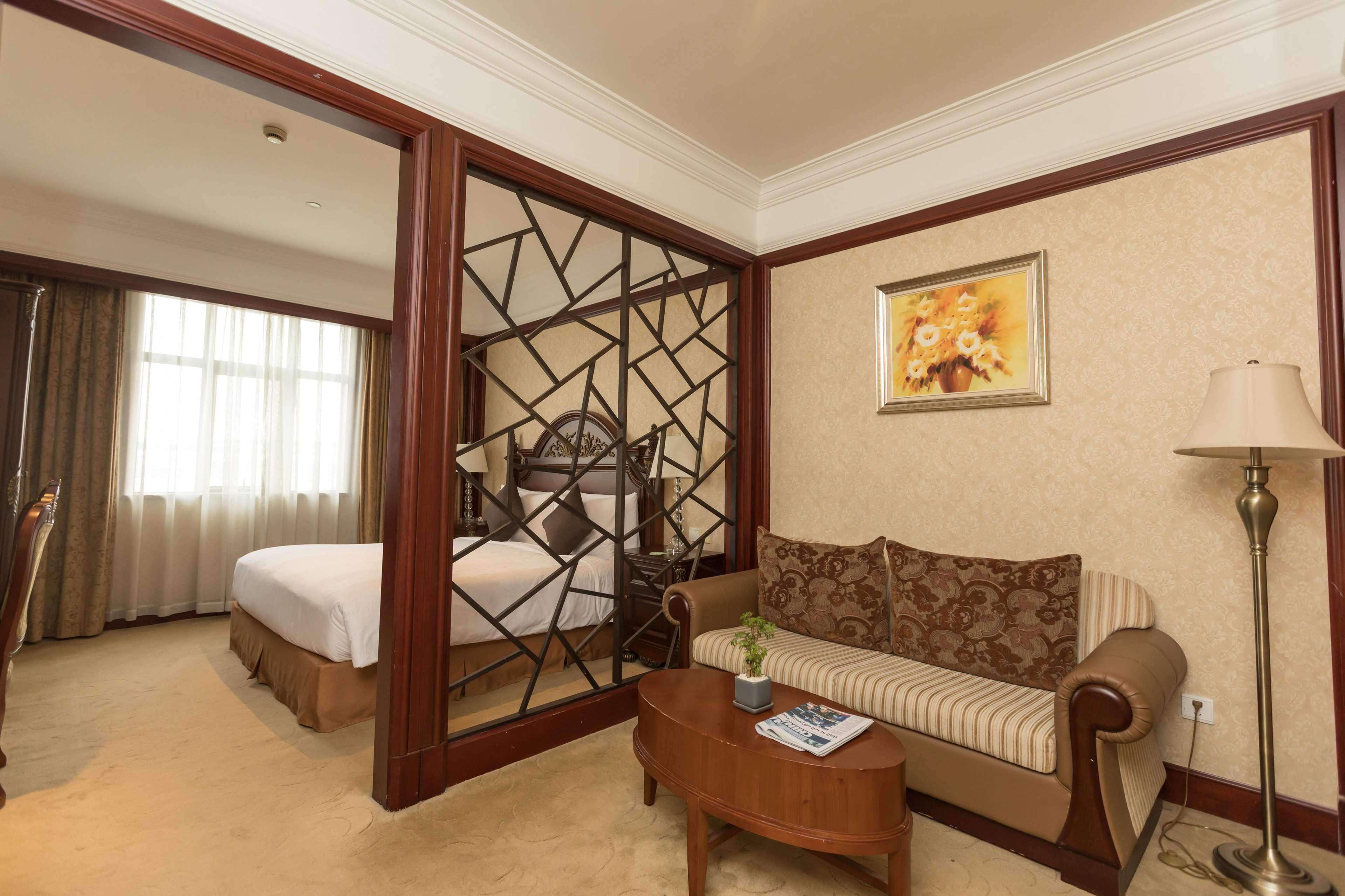 Wyndham Shanghai Hongqiao-Near Necc Екстер'єр фото